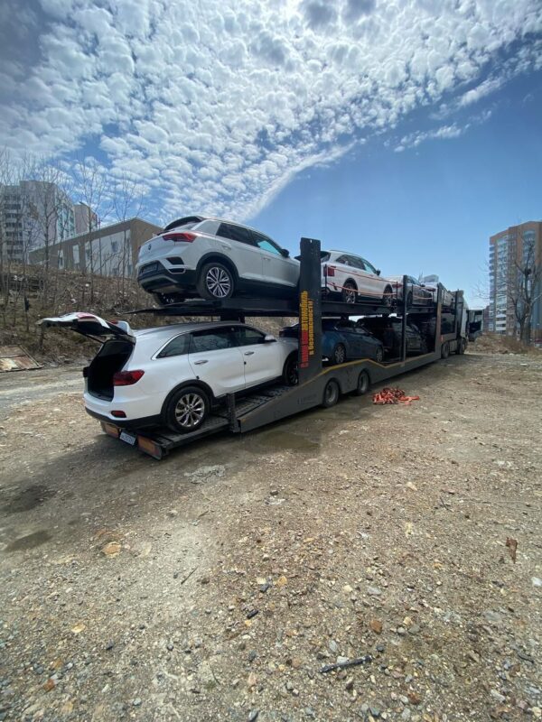 Полуприцеп-автовоз Jinan Senyang HZF9400CCYE (Черный)